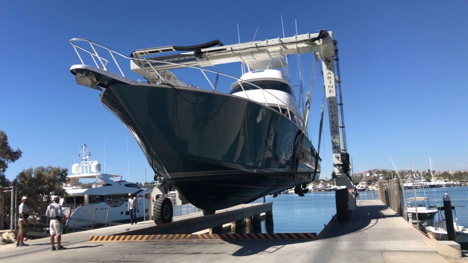 Marine Group Cabo Boosts Capabilities with the Addition of a 75-ton Expandable Marine Travelift