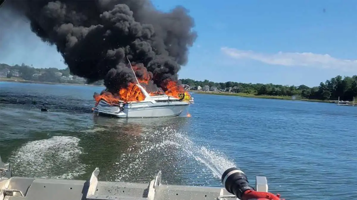 What Should You Do if a Fire Breaks Out in the Front of Your Boat? Essential Steps for Safety
