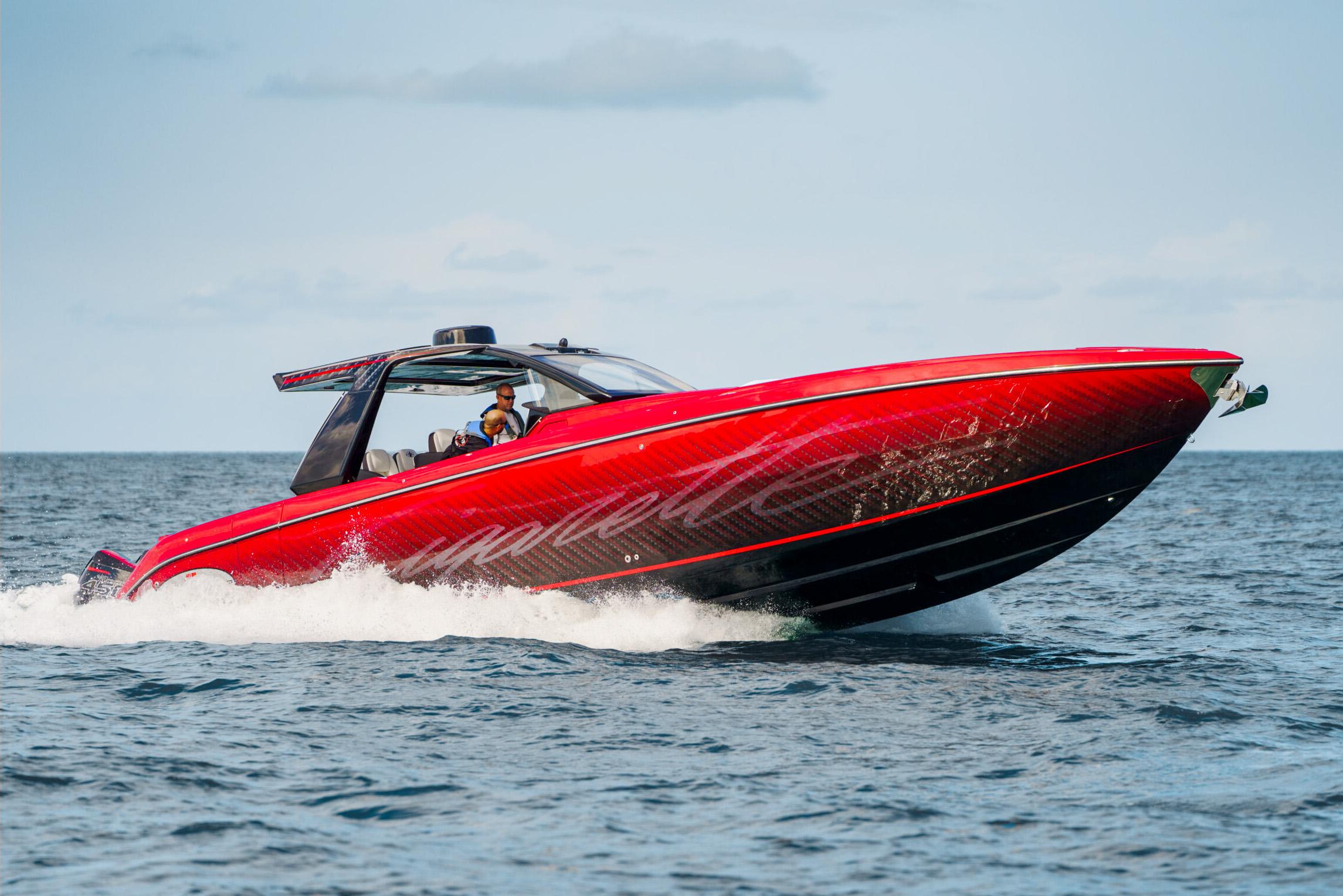 Cigarette Boat: A High-Speed Marvel on Water