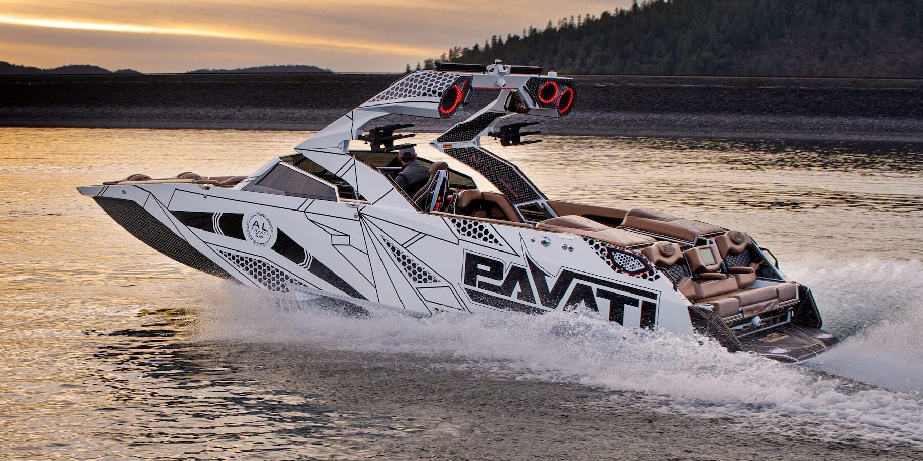 Pavati Boats Models, Spec, Prices, Competition: An Expert Overview