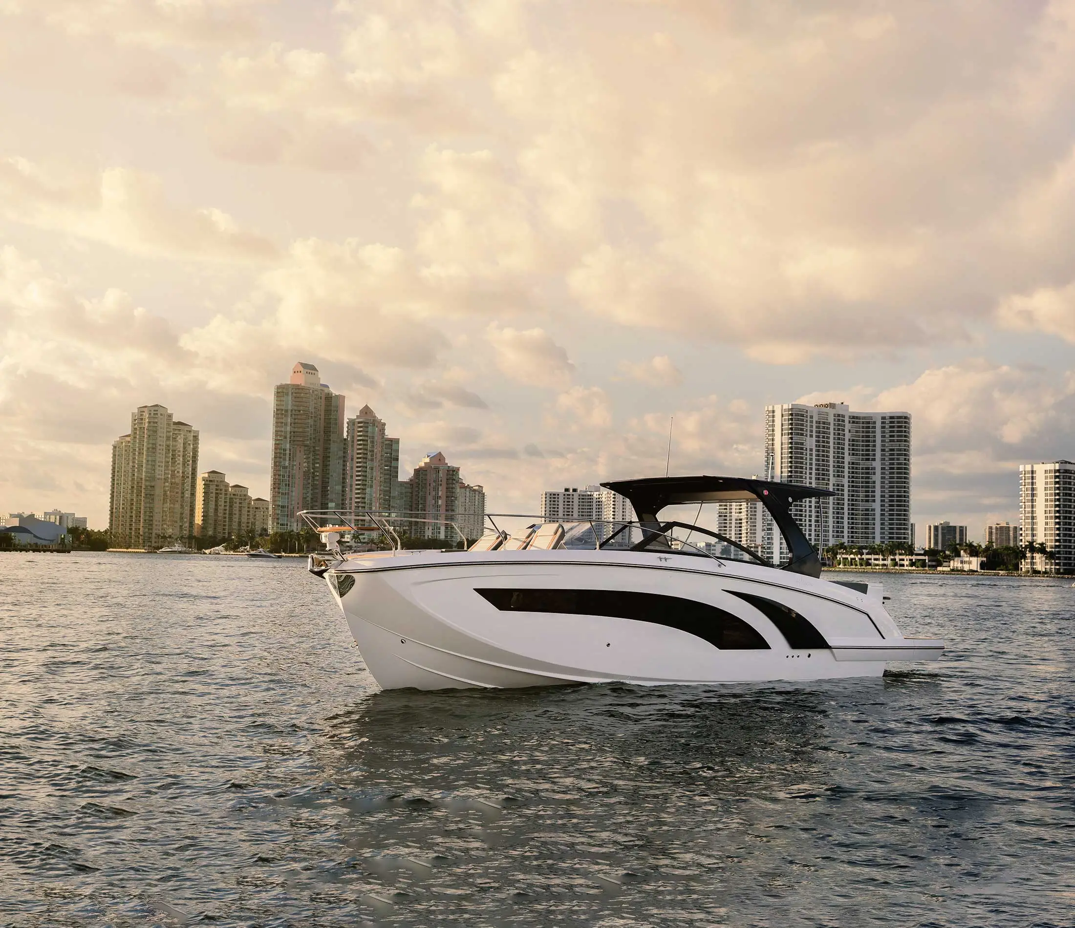 Hanover Yachts, All Models, Spec, Pricing: The 2024 Ultimate Buying Guide